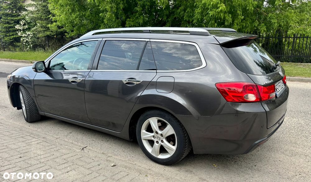 Honda Accord 2.2d Executive Nav - 4