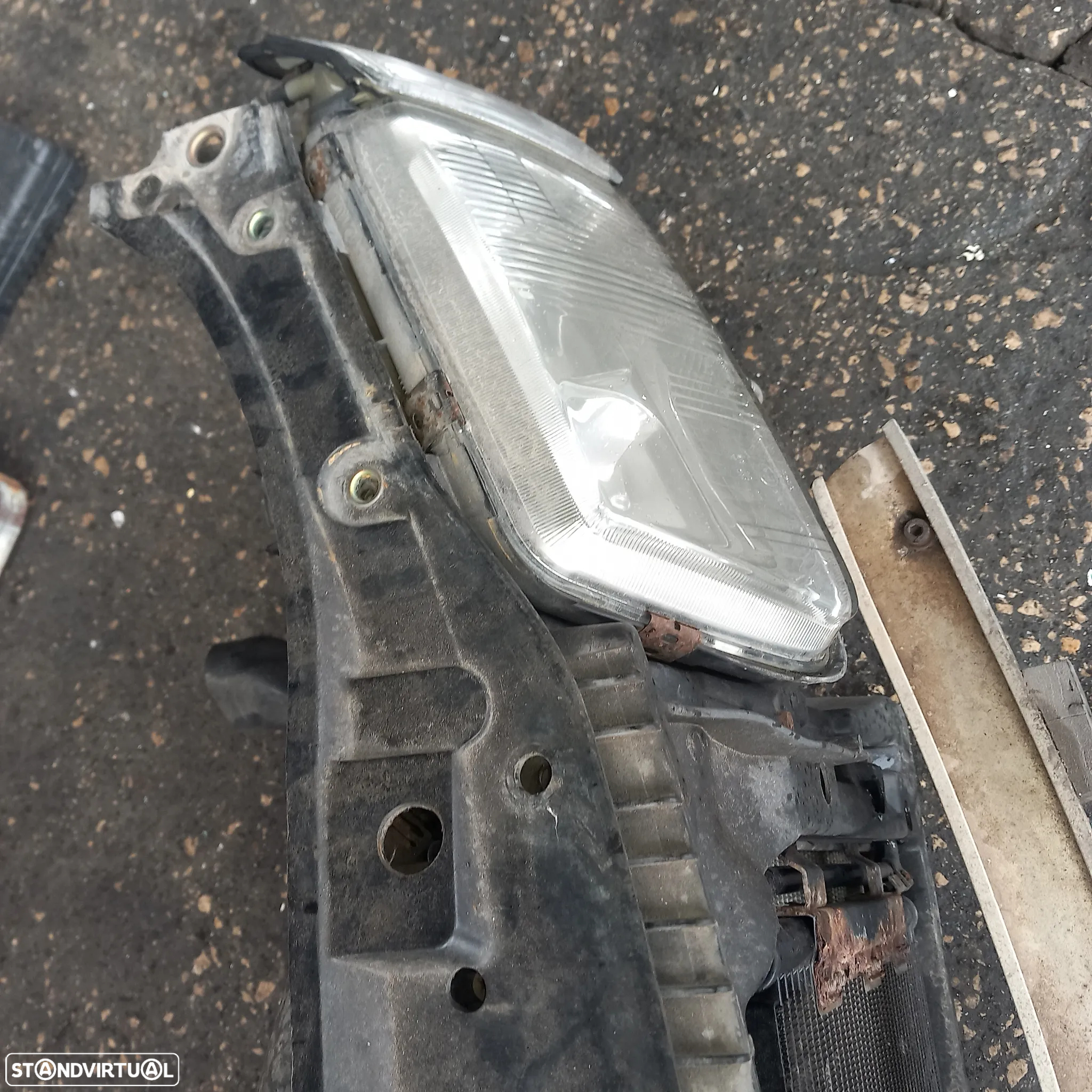 Frente audi a3 8l ( nao tenho para choques ) - 7