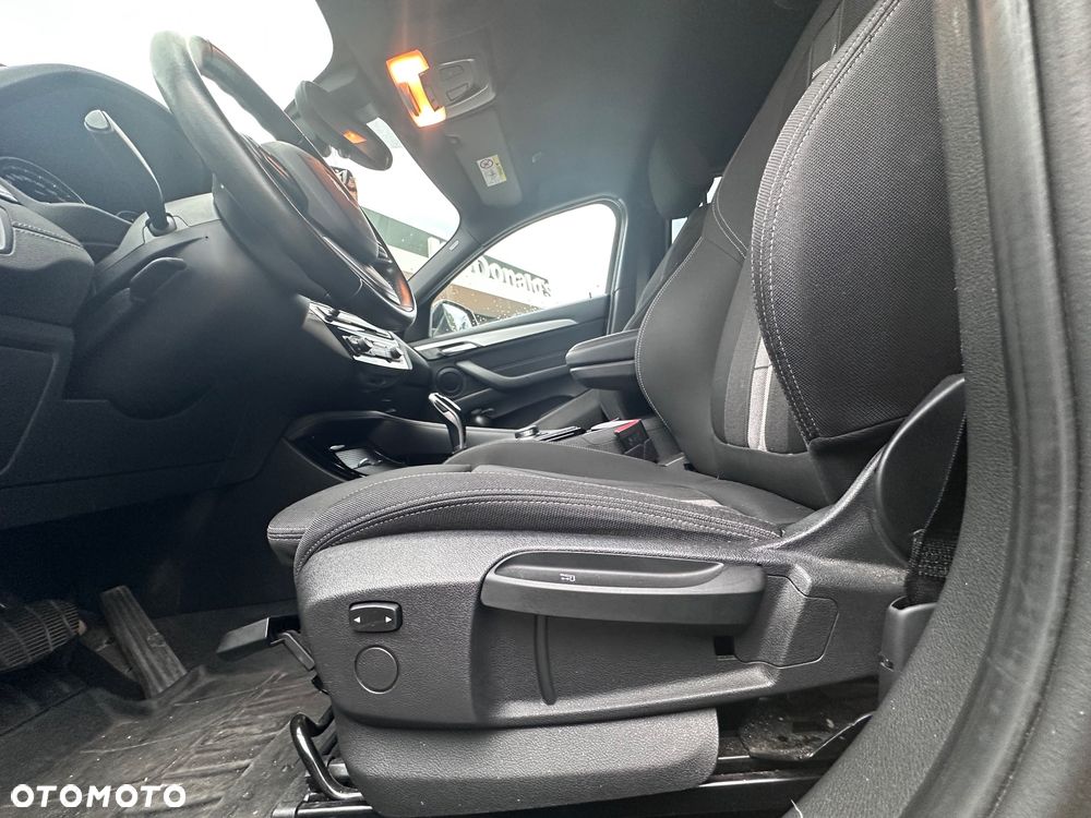 BMW X2 sDrive18i - 14