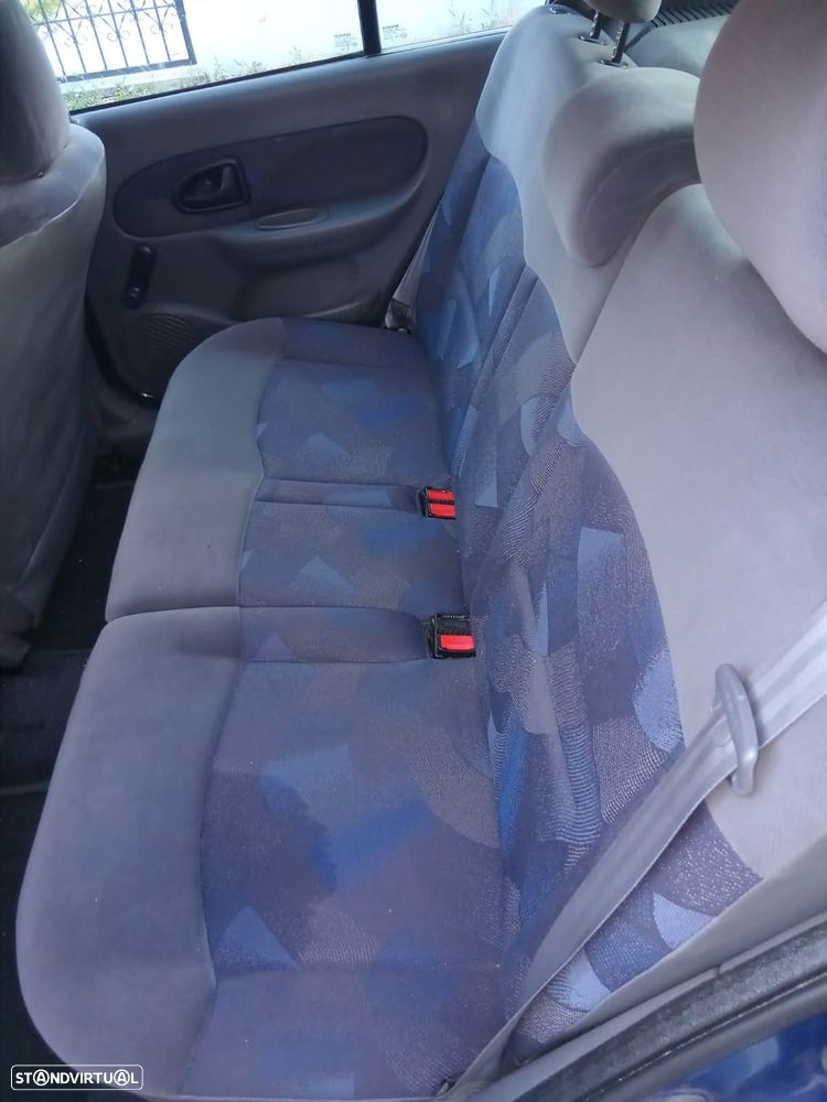 Renault Clio 1.2 RT - 8