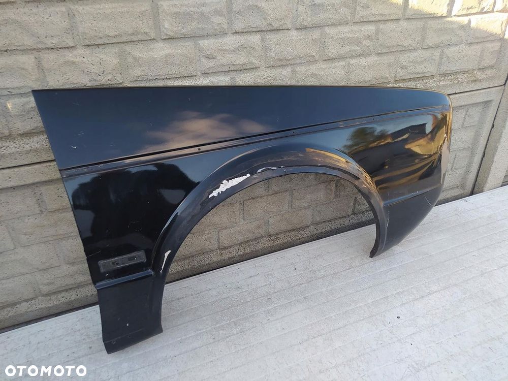 VW GOLF MK1 Mk1 CABRIO BŁOTNIK PRAWY PRZEDNI - 3