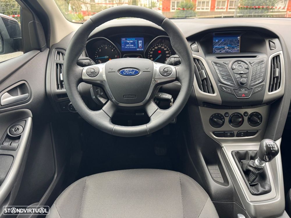 Ford Focus SW 1.6 TDCi ECOnetic 88g S&S Titanium - 10