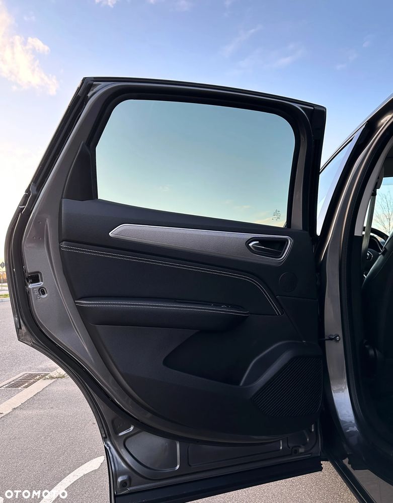 Renault Arkana 1.6 E-TECH E-Tech Engineered MMT - 32