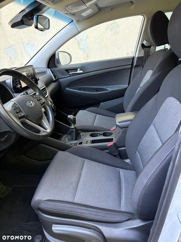 Hyundai Tucson 1.7 CRDI BlueDrive GO 2WD - 9