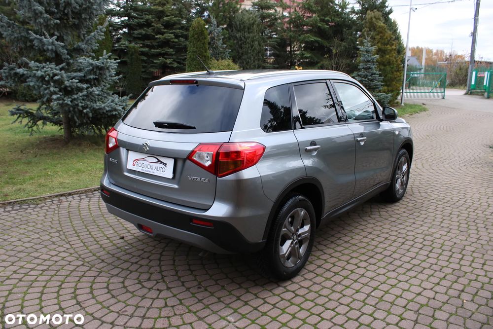Suzuki Vitara 1.6 Comfort 2WD - 9