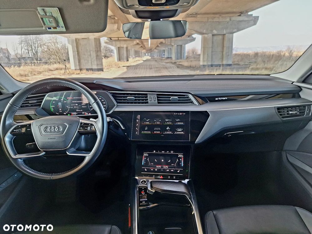 Audi e-tron 55 Quattro Advanced - 25