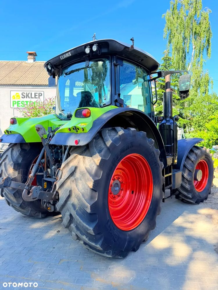Claas Arion 650 - 10