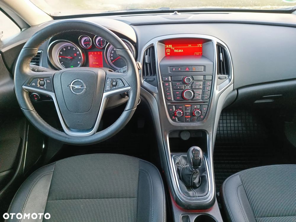 Opel Astra 1.4 Turbo Cosmo - 12