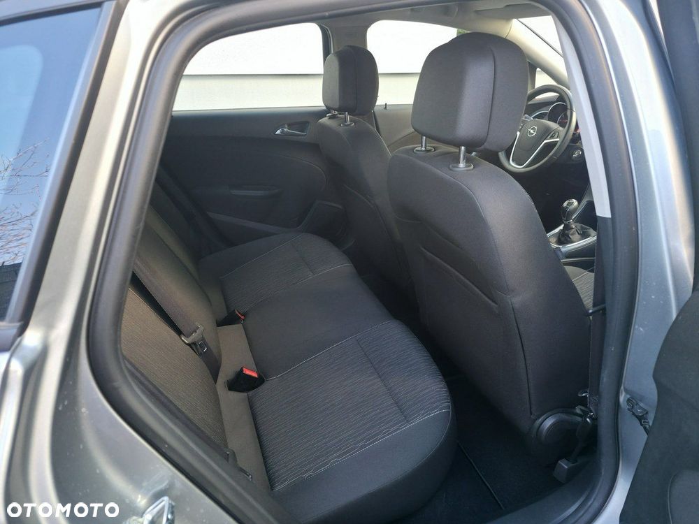 Opel Astra - 8