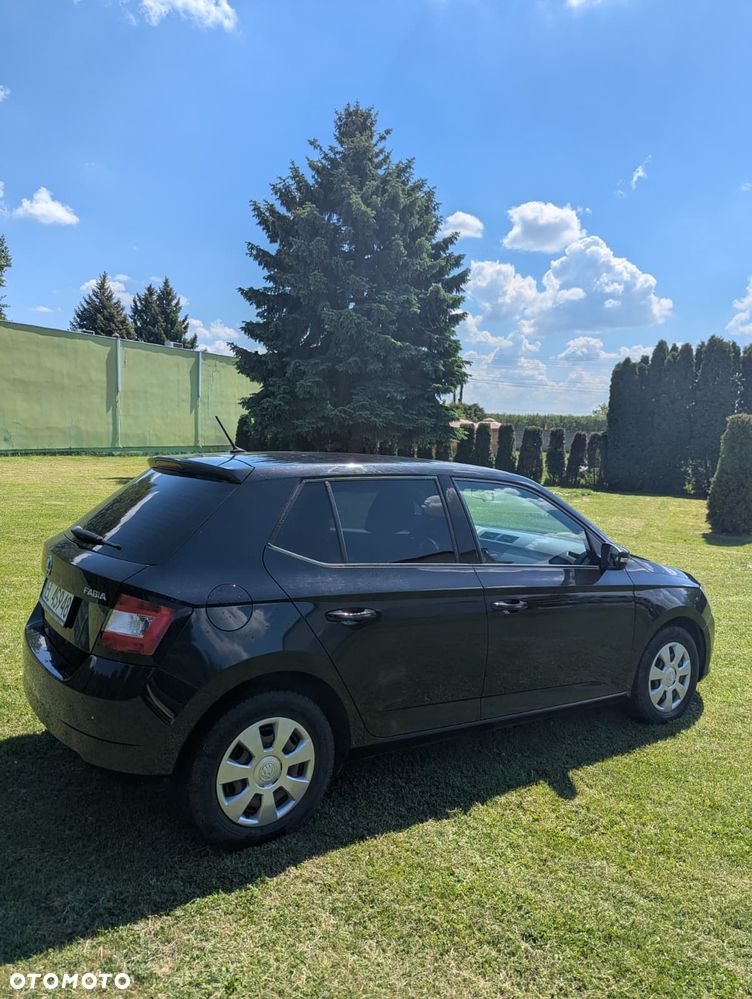 Skoda Fabia 1.0 Active - 4