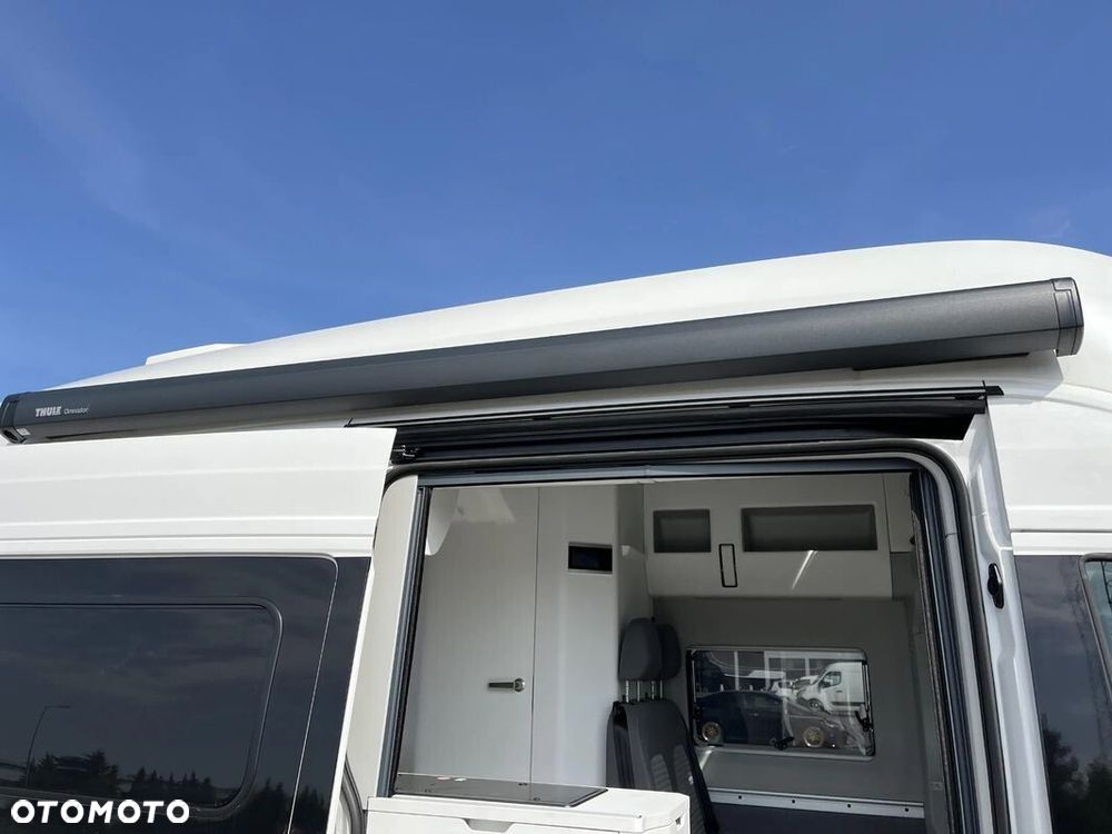 Volkswagen Grand California - 26