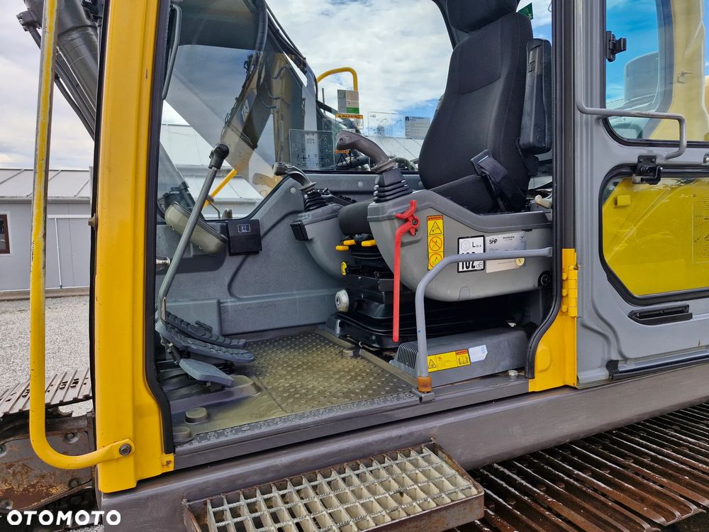 Volvo EC 210 BLC - 11