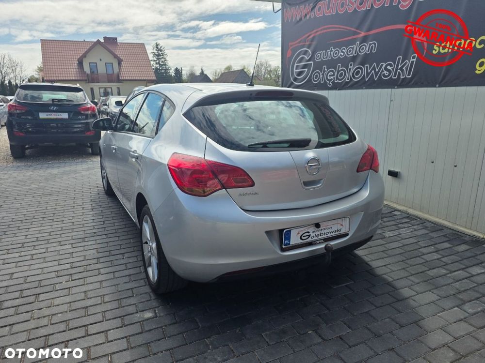 Opel Astra - 6