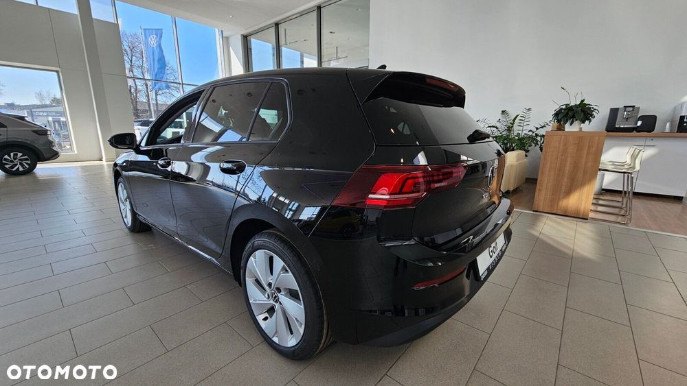 Volkswagen Golf - 9