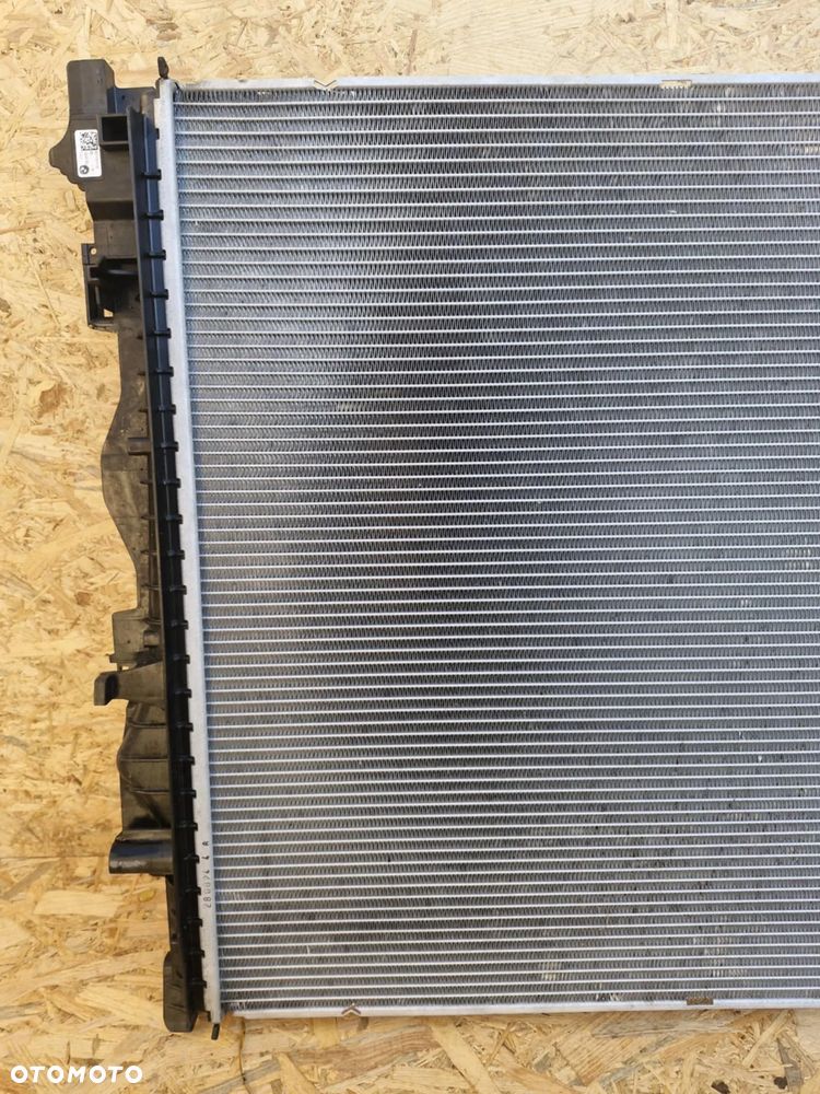 BMW 5 G60 2024 2,0 HYBRYDA PLUG-IN 140KW AUTOMAT CHŁODNICE WODY  5A187E7/5A187E9 - 22