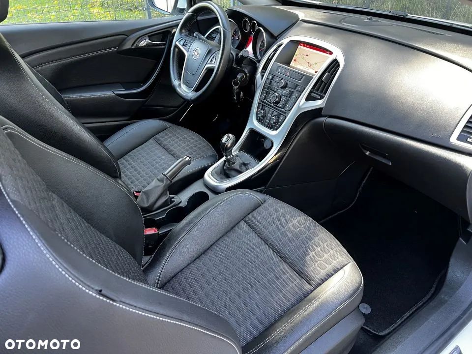 Opel Astra GTC 1.4 Turbo Innovation - 13