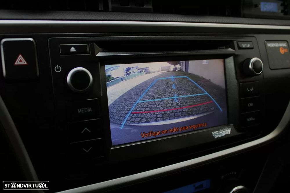 Toyota Auris 1.4 D-4D Exclusive+Navi - 8