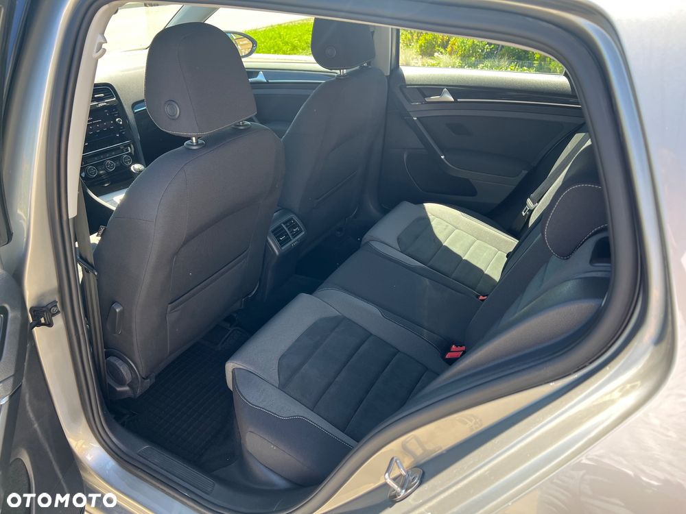 Volkswagen Golf 2.0 BlueTDI 4Motion Comfortline - 25