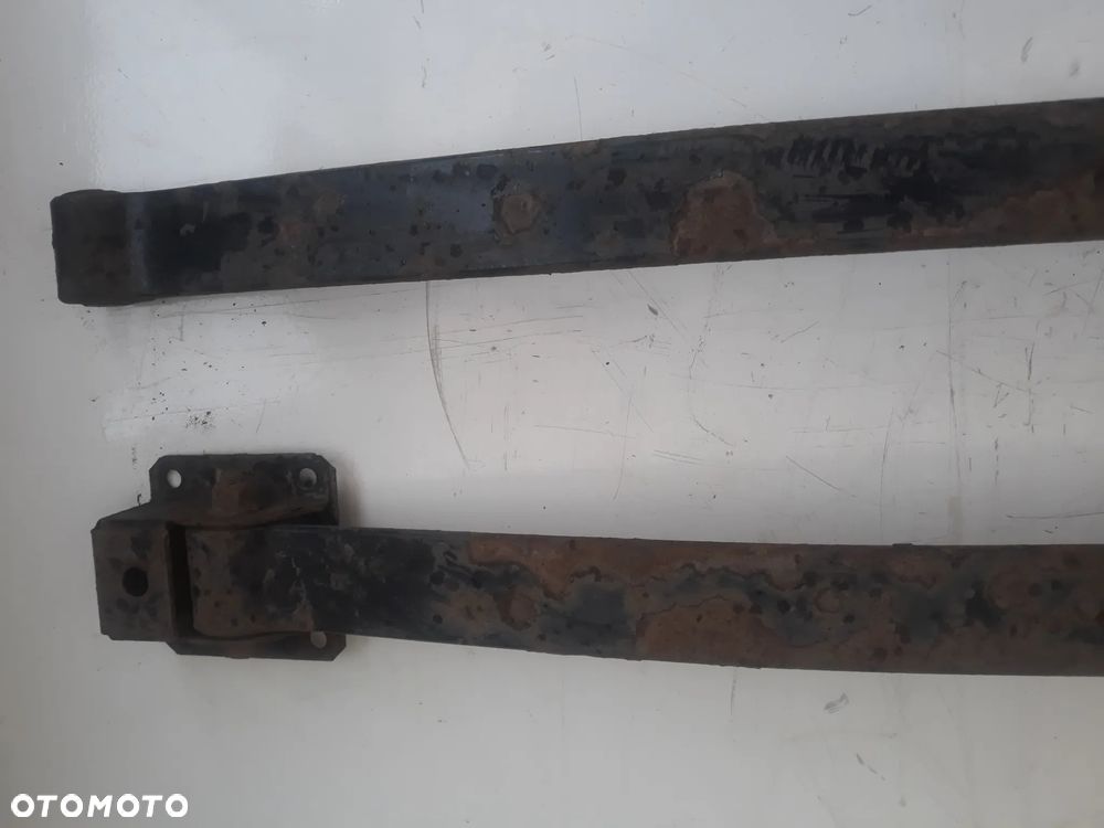 RESORY TYŁ RENAULT MASTER II  140*7cm  (KOMPLET) - 3