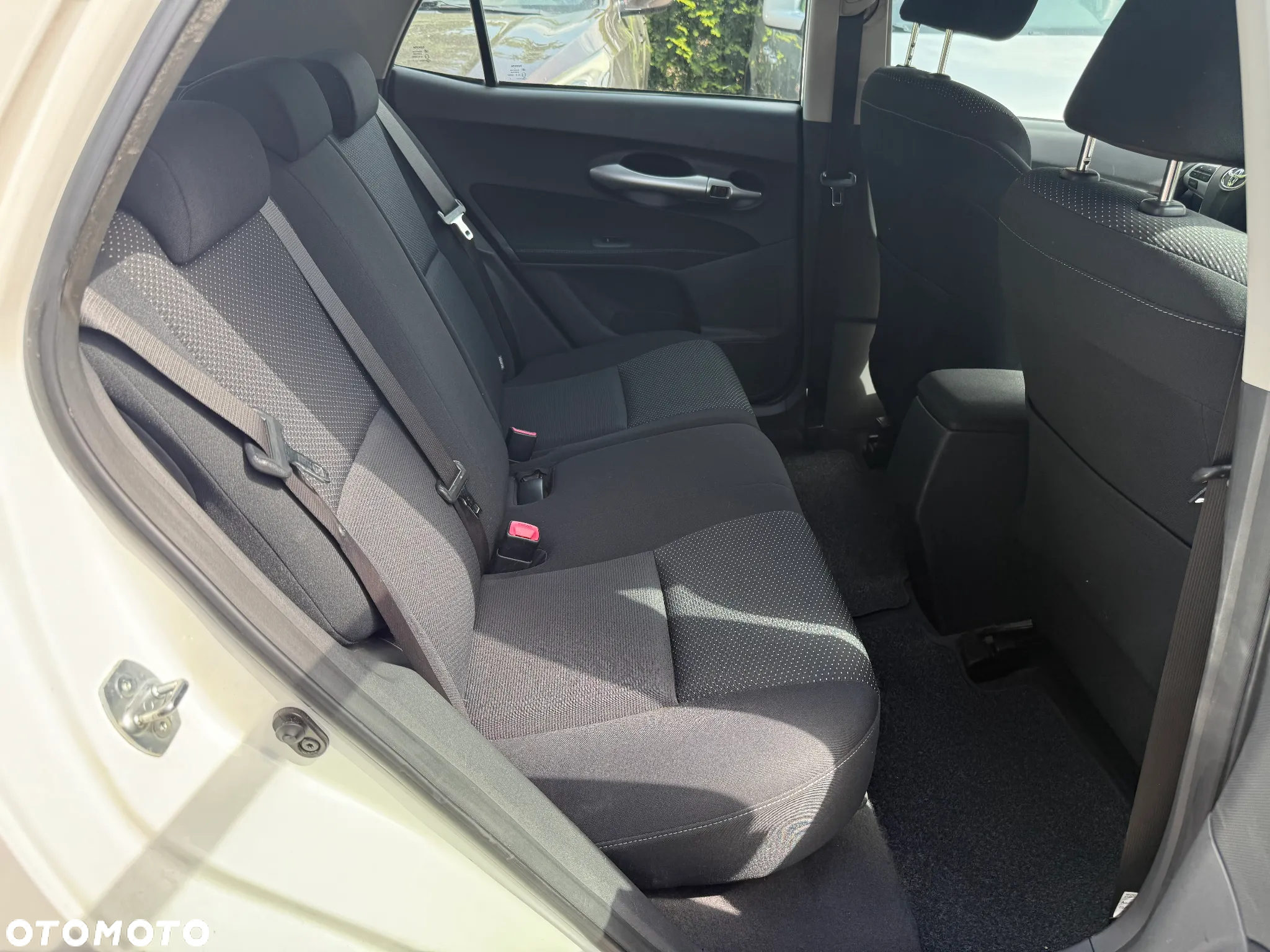 Toyota Auris 2.0 D-4D Executive - 21