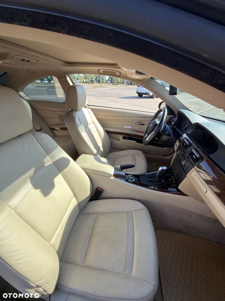 BMW Seria 3 330xi - 7