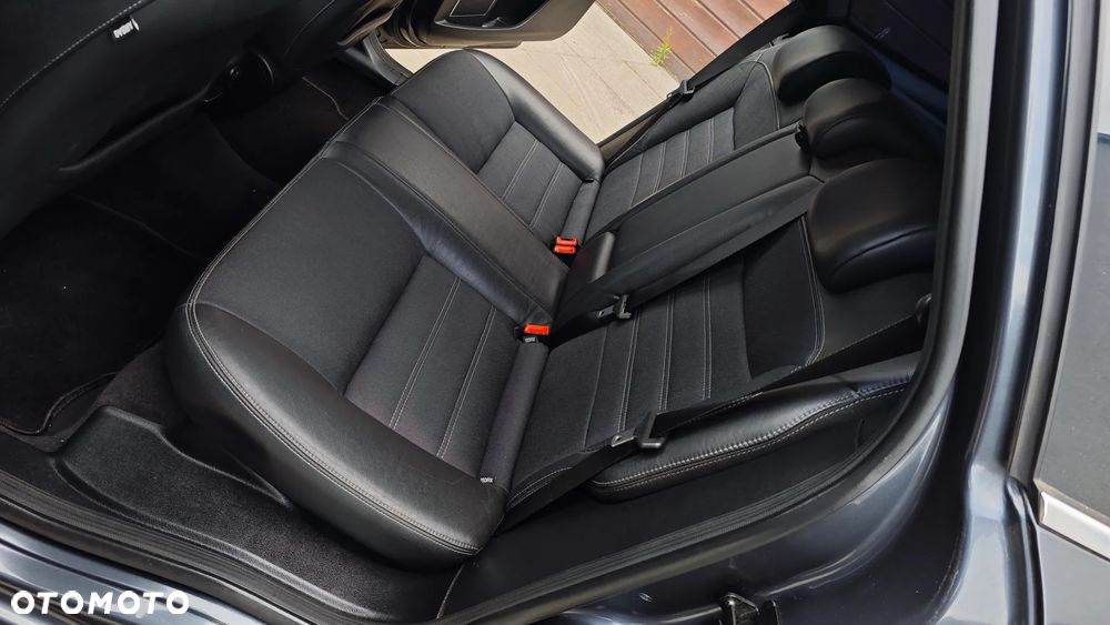 Ford Mondeo 2.0 Titanium X - 12