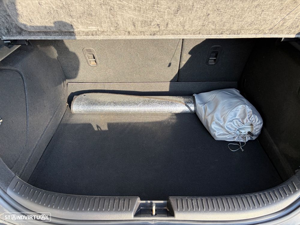 Mazda 3 Hatchback MZR 1.4 Comfort - 12