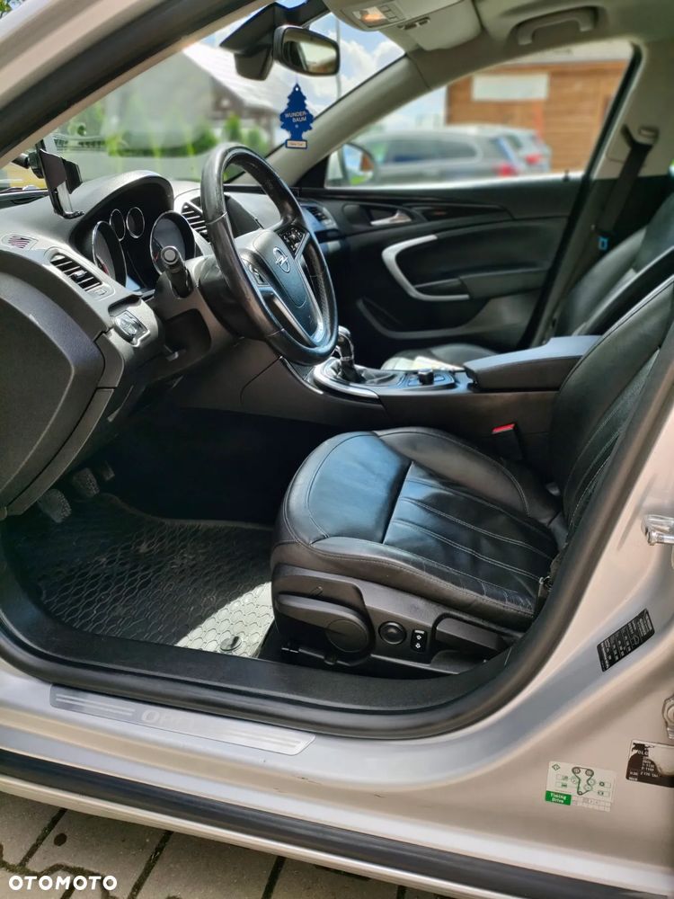 Opel Insignia 2.0 CDTI - 8
