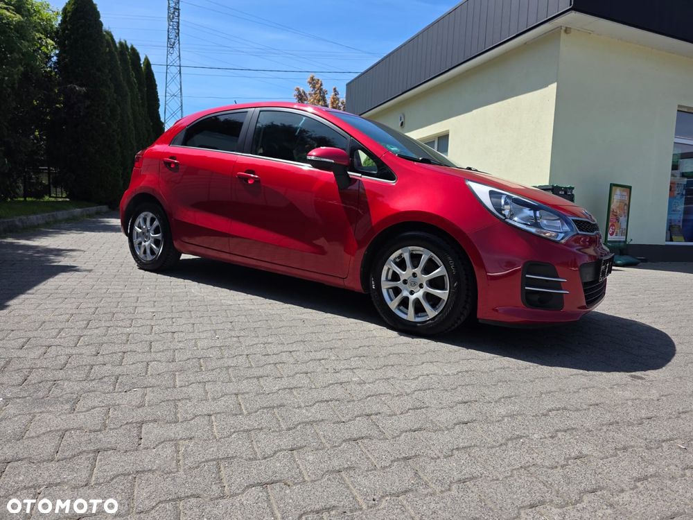 Kia Rio 1.2 Dream Team Edition - 2