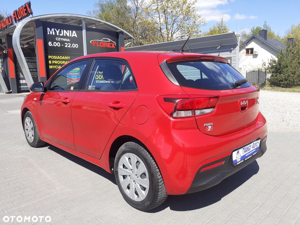 Kia Rio - 3