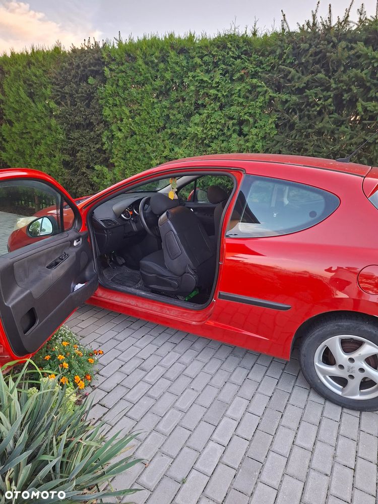Peugeot 207 1.4 Trendy - 12