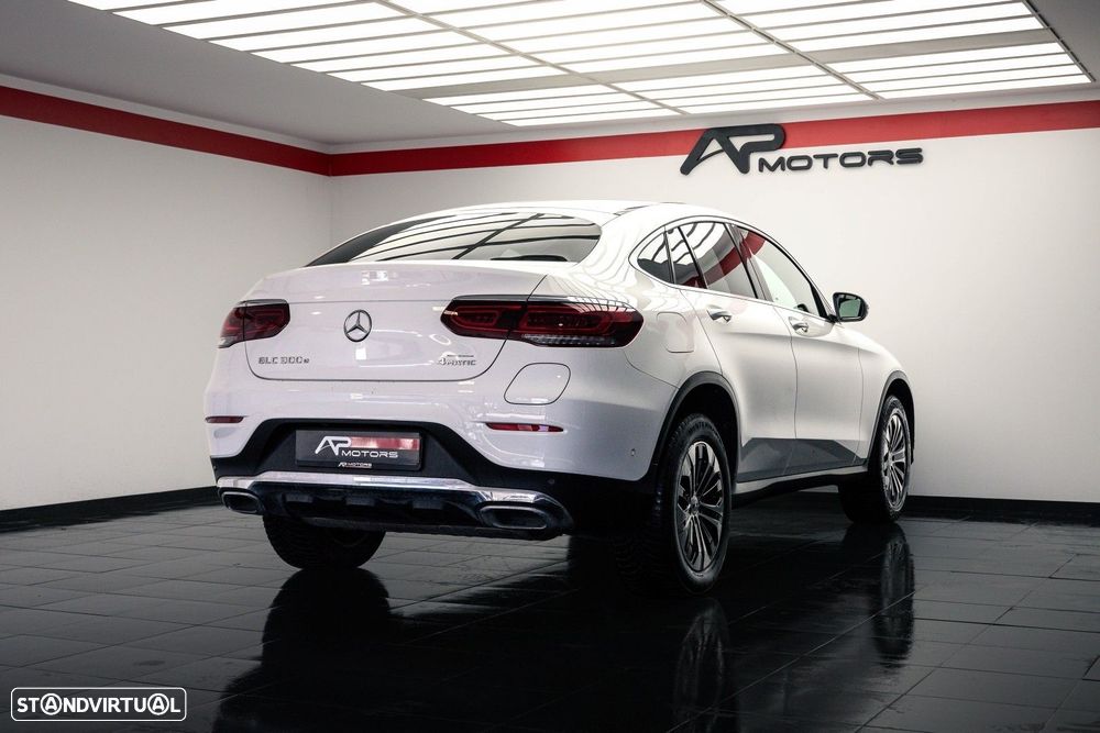 Mercedes-Benz GLC 300 e Coupé 4Matic - 9