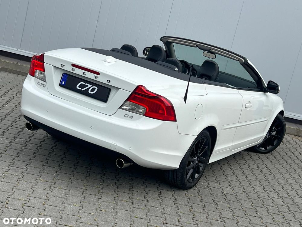 Volvo C70 D4 Momentum - 4