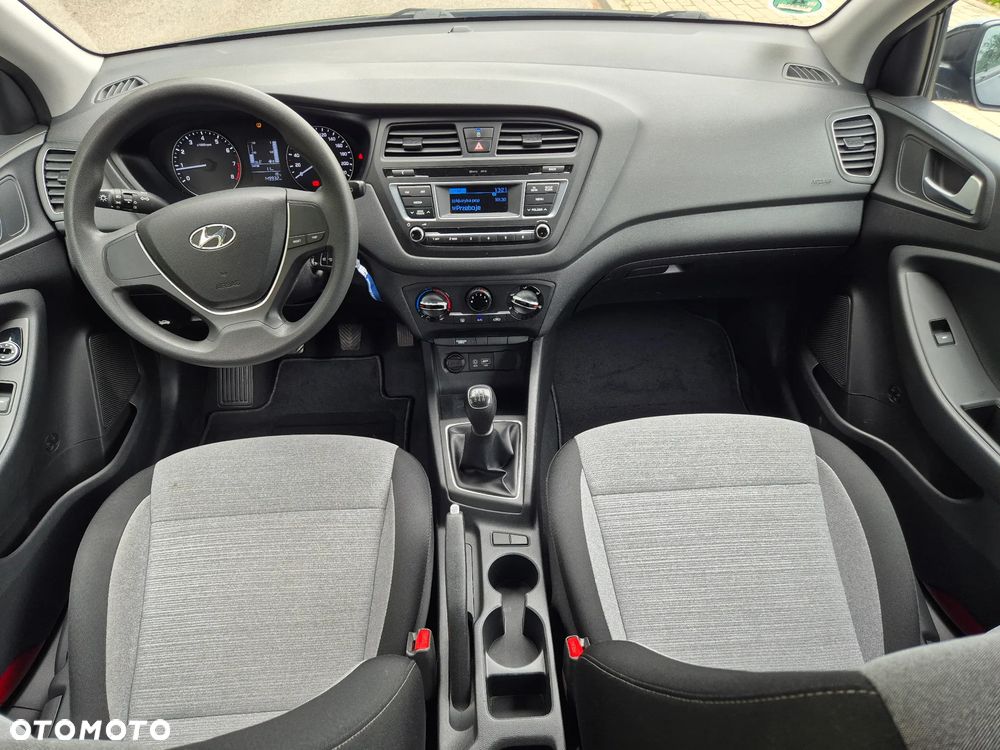 Hyundai i20 - 9