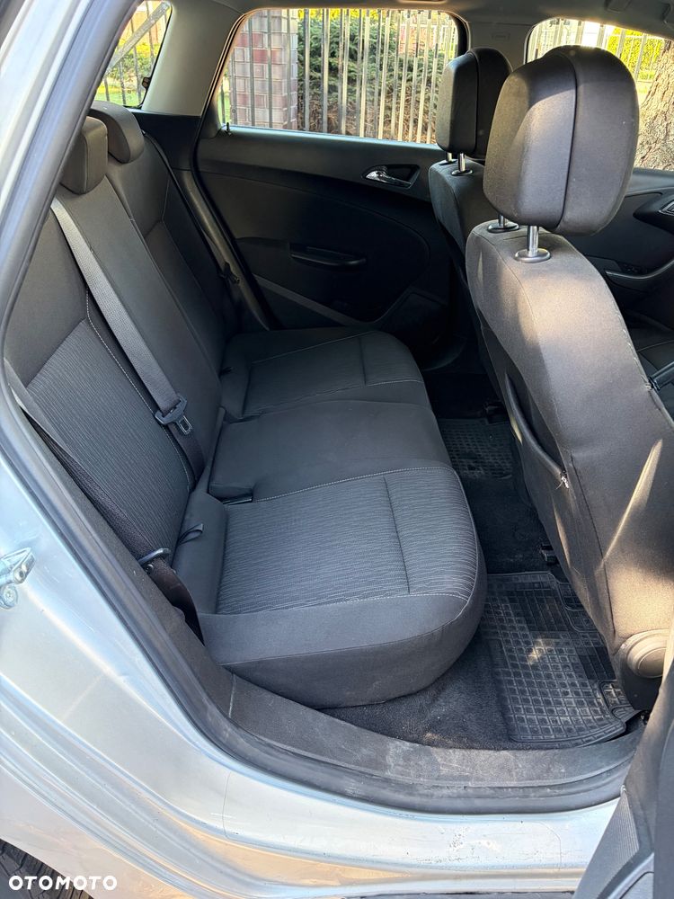 Opel Astra 1.7 CDTI DPF Edition - 10