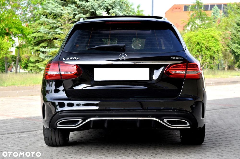 Mercedes-Benz Klasa C 220 d 4Matic 9G-TRONIC AMG Line - 4
