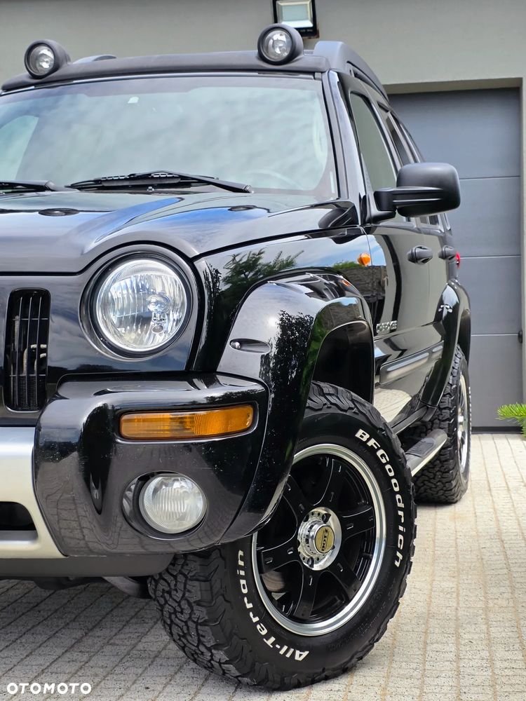 Jeep Cherokee 2.8 CRD Renegade - 6