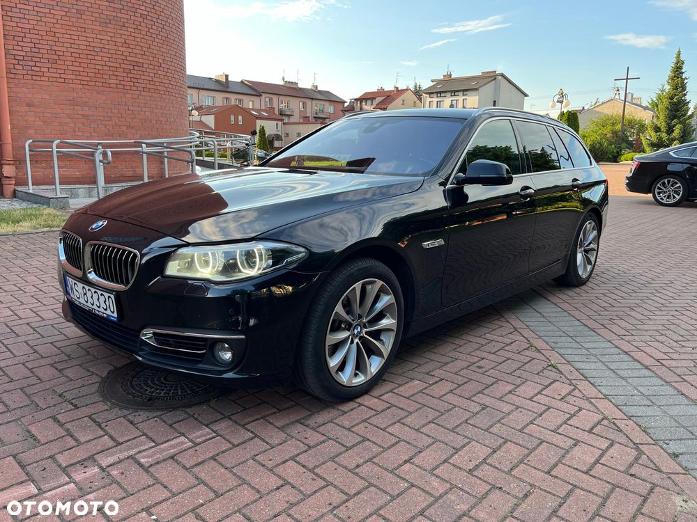 BMW Seria 5 525d xDrive Modern Line - 7