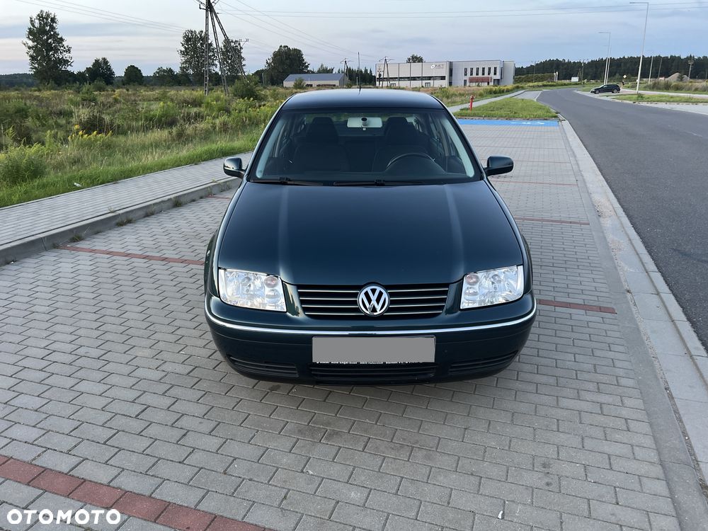 Volkswagen Bora 1.6 Comfortline - 2