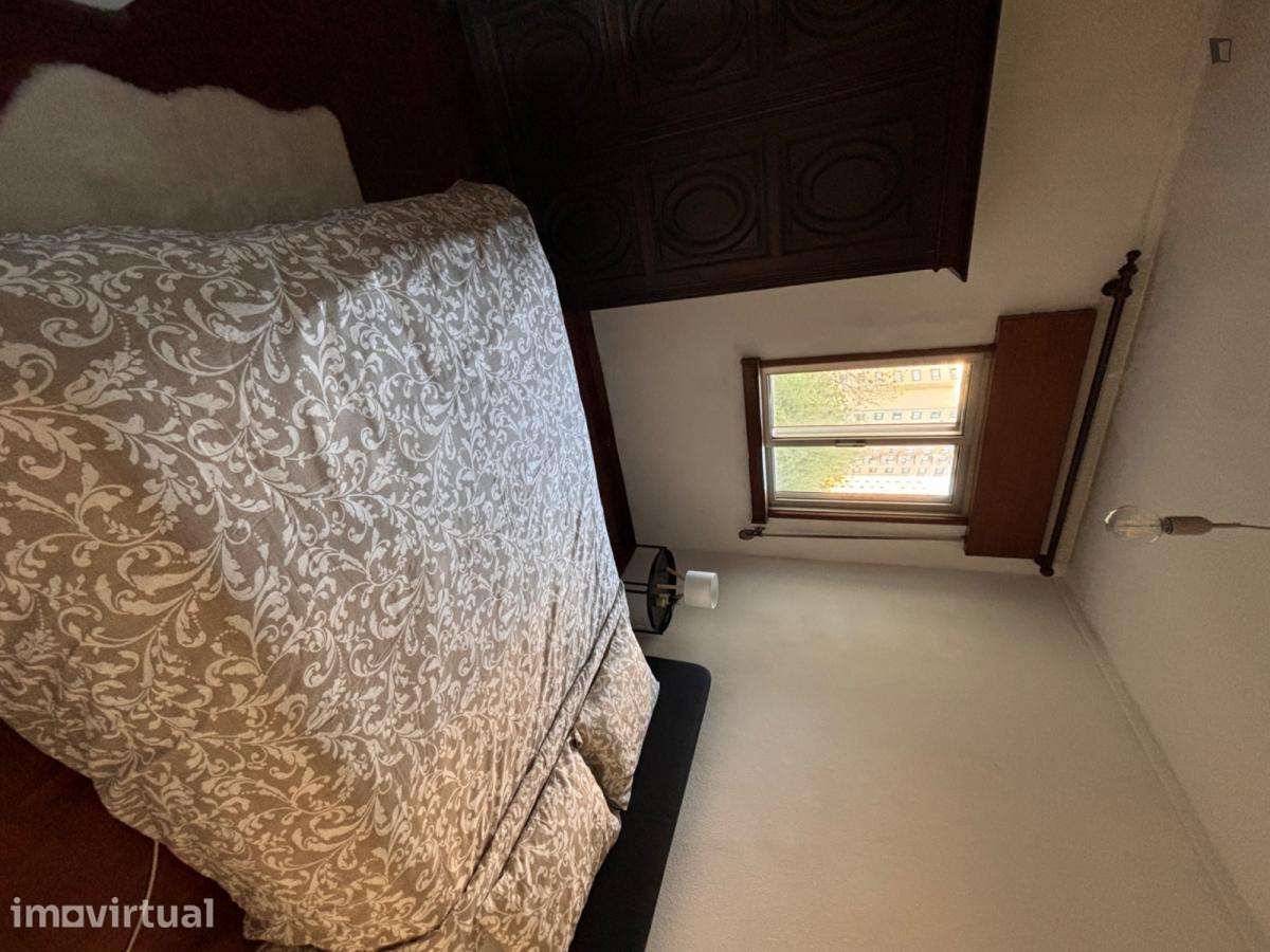 Quarto - localizado em Ramalde Porto - Grande imagem: 3/12