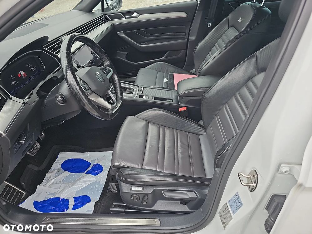 Volkswagen Passat 2.0 TDI 4Mot Elegance DSG - 20