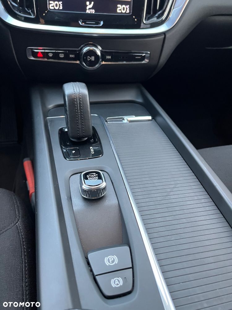 Volvo V60 B3 B Geartronic Momentum - 26