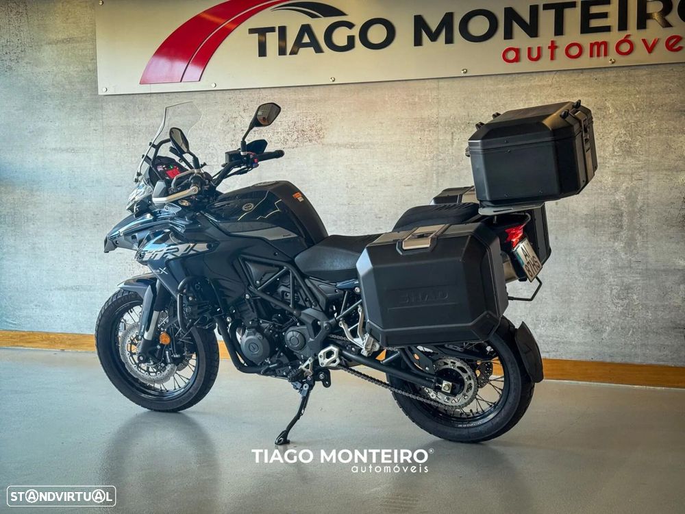 Benelli TRK 502 - 13