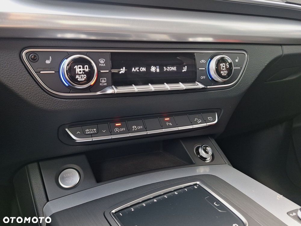 Audi Q5 35 TDI mHEV S Line S tronic - 19