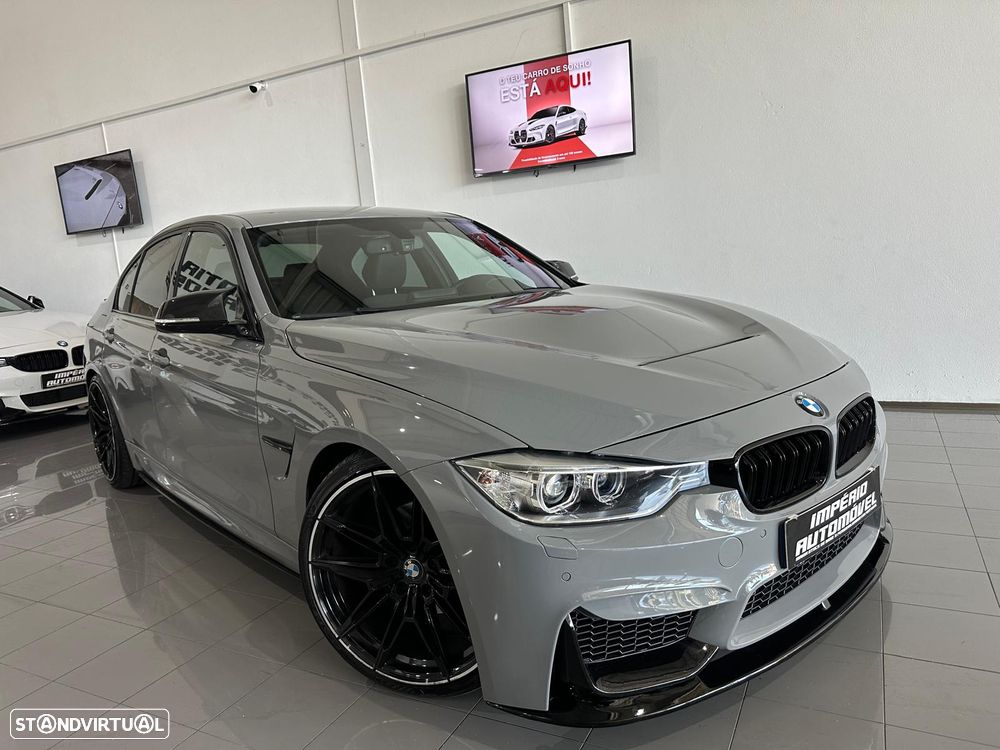BMW 320 d Pack M - 34