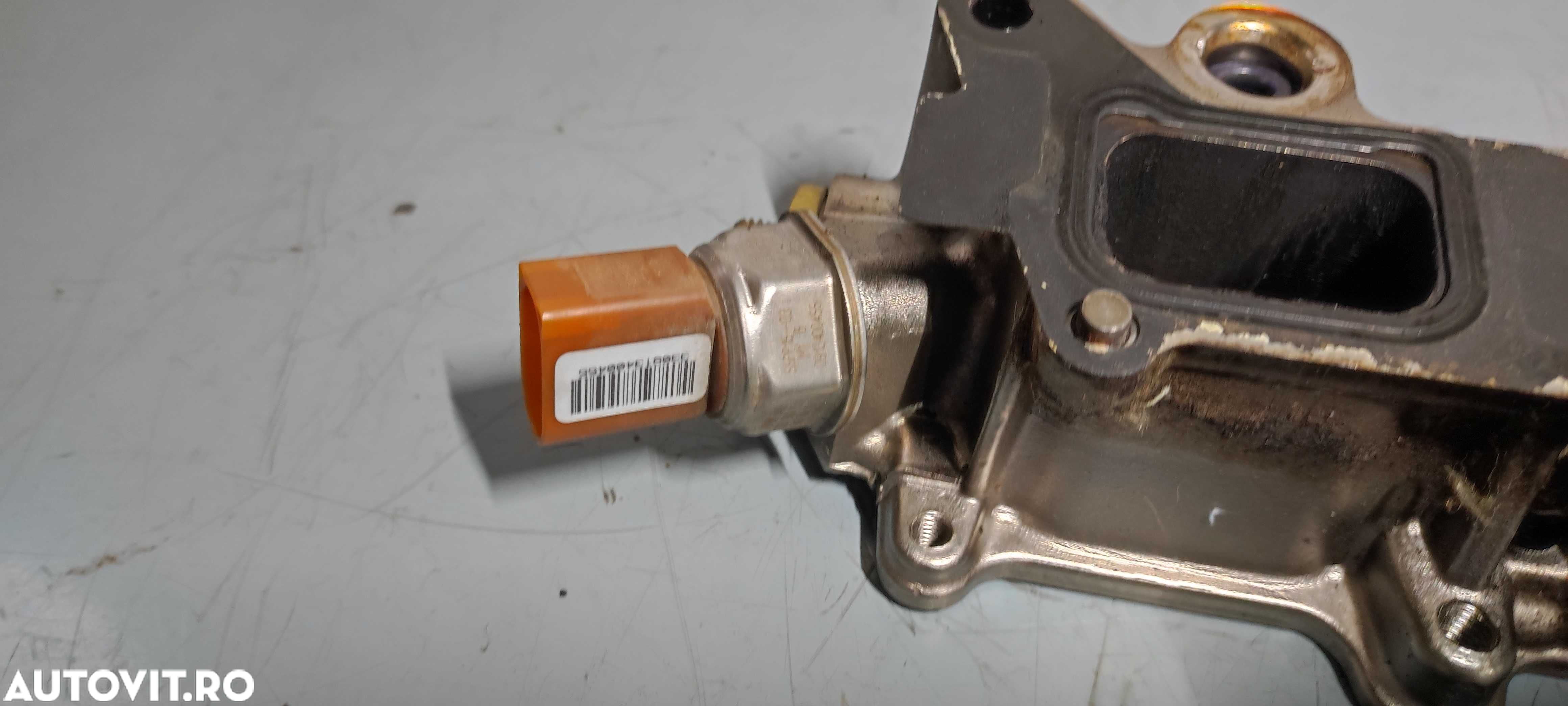 Rampa injectie Volkswagen VW golf 6 variant cod motor CAXA - 2