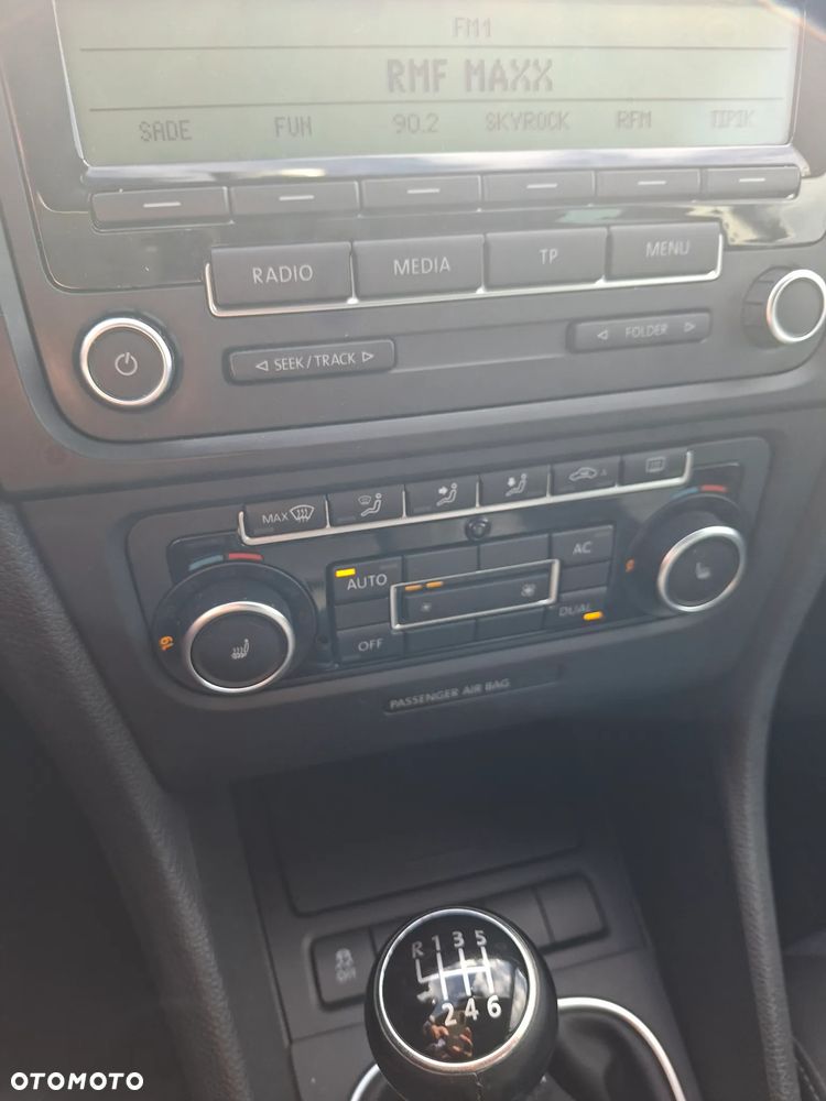 Volkswagen Golf - 14