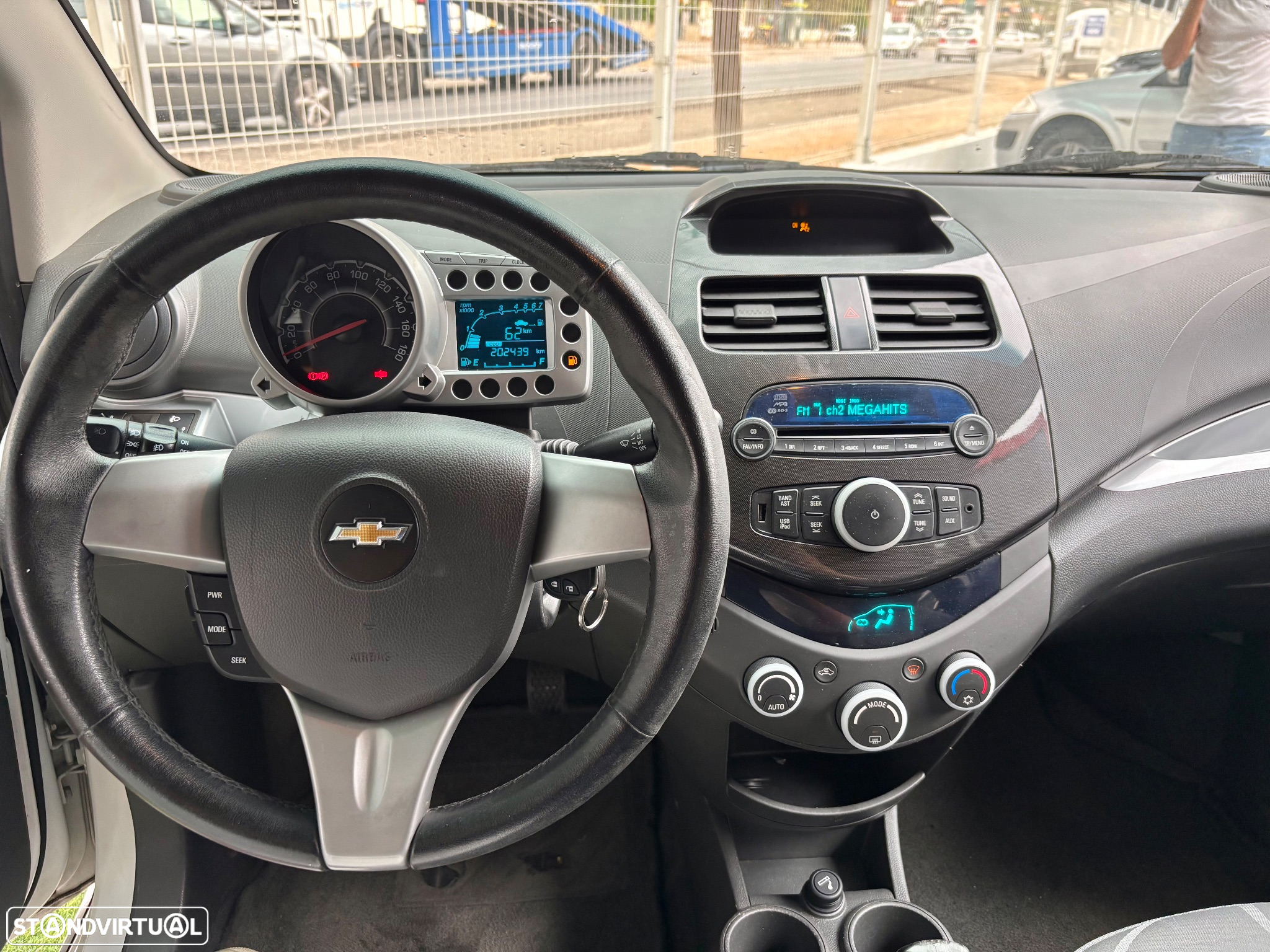 Chevrolet Spark 1.2 LT - 10