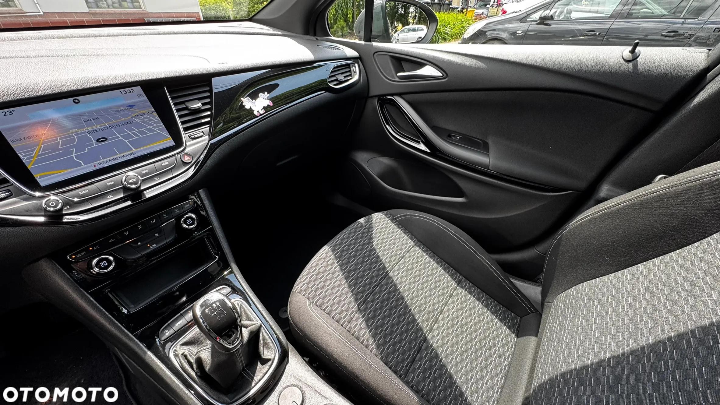 Opel Astra V 1.4 T Dynamic S&S - 10
