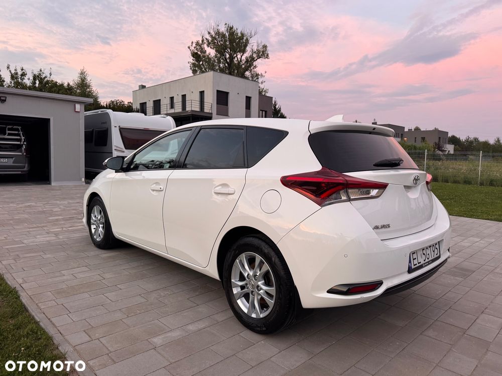 Toyota Auris 1.33 VVT-i Active - 3